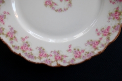 BAWO & DOTTER ELITE WORKS BRIDAL WREATH- LUNCH PLATE  .....   https://www.jaapiesfinechinastore.com