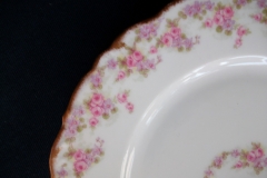 BAWO & DOTTER ELITE WORKS BRIDAL WREATH- LUNCH PLATE  .....   https://www.jaapiesfinechinastore.com