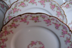 BAWO & DOTTER ELITE WORKS BRIDAL WREATH- LUNCH PLATE  .....   https://www.jaapiesfinechinastore.com