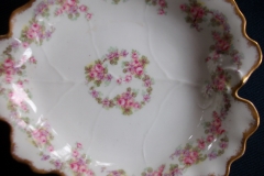 BAWO & DOTTER ELITE WORKS BRIDAL WREATH- MAYO DISH   .....   https://www.jaapiesfinechinastore.com