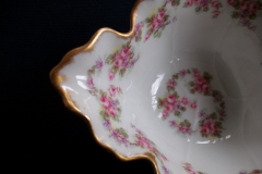 BAWO & DOTTER ELITE WORKS BRIDAL WREATH- MAYO DISH   .....   https://www.jaapiesfinechinastore.com