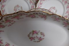 BAWO & DOTTER ELITE WORKS BRIDAL WREATH- SERVING PLATTER 17"   .....   http://jaapiesfinechinastore.com