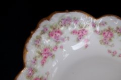 BAWO & DOTTER ELITE WORKS BRIDAL WREATH- SERVING PLATTER 17"   .....   http://jaapiesfinechinastore.com