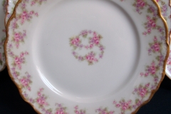 BAWO & DOTTER ELITE WORKS BRIDAL WREATH- SALAD PLATE  .....   https://www.jaapiesfinechinastore.com