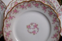 BAWO & DOTTER ELITE WORKS BRIDAL WREATH- SALAD PLATE  .....   http://jaapiesfinechinastore.com