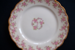 BAWO & DOTTER ELITE WORKS BRIDAL WREATH- SALAD PLATE  .....   https://www.jaapiesfinechinastore.com