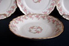 BAWO & DOTTER ELITE WORKS BRIDAL WREATH- COUPE SOUP BOWL    .....   http://jaapiesfinechinastore.com