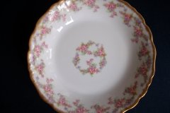 BAWO & DOTTER ELITE WORKS BRIDAL WREATH- COUPE SOUP BOWL    .....   http://jaapiesfinechinastore.com