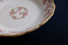 BAWO & DOTTER ELITE WORKS BRIDAL WREATH- COUPE SOUP BOWL    .....   https://www.jaapiesfinechinastore.com