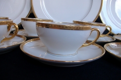 BAWO & DOTTER/ELITE WORKS LAUREL LEAF BAND- CUP & SAUCER ..... https://www.jaapiesfinechinastore.com