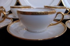 BAWO & DOTTER/ELITE WORKS LAUREL LEAF BAND- CUP & SAUCER ..... http://jaapiesfinechinastore.com