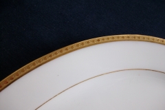 BAWO & DOTTER/ELITE WORKS LAUREL LEAF BAND-  SERVING PLATTER   ..... https://www.jaapiesfinechinastore.com