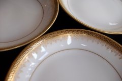 BAWO & DOTTER (ELITE WORKS) GREEK KEY-  BERRY BOWL  ..... http://jaapiesfinechinastore.com