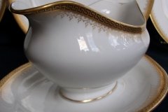 BAWO & DOTTER GREEK KEY GRAVY BOAT .....   http://jaapiesfinechinastore.com