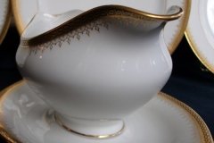 BAWO & DOTTER GREEK KEY GRAVY BOAT .....   http://jaapiesfinechinastore.com