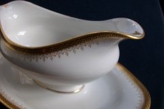 BAWO & DOTTER GREEK KEY GRAVY BOAT .....   http://jaapiesfinechinastore.com