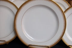 BAWO & DOTTER (ELITE WORKS) GREEK KEY-  LUNCH  PLATE  ..... https://www.jaapiesfinechinastore.com