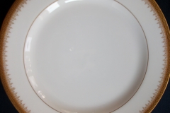 BAWO & DOTTER (ELITE WORKS) GREEK KEY-  LUNCH  PLATE  ..... https://www.jaapiesfinechinastore.com