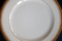 BAWO & DOTTER (ELITE WORKS) GREEK KEY-  LUNCH  PLATE  ..... http://jaapiesfinechinastore.com