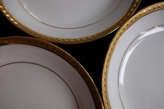 BAWO & DOTTER/ELITE WORKS LAUREL LEAF BAND- BERRY BOWL ..... http://jaapiesfinechinastore.com