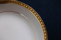 BAWO & DOTTER/ELITE WORKS LAUREL LEAF BAND- BERRY BOWL ..... http://jaapiesfinechinastore.com