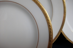 BAWO & DOTTER/ELITE WORKS LAUREL LEAF BAND- BREAD & BUTTER PLATE  ..... https://www.jaapiesfinechinastore.com