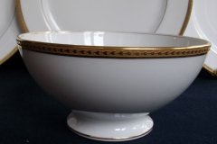 BAWO & DOTTER/ELITE WORKS LAUREL LEAF BAND-  CRANBERRY BOWL  ..... http://jaapiesfinechinastore.com
