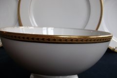 BAWO & DOTTER/ELITE WORKS LAUREL LEAF BAND-  CRANBERRY BOWL  ..... http://jaapiesfinechinastore.com