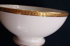 BAWO & DOTTER/ELITE WORKS LAUREL LEAF BAND-  CRANBERRY BOWL  ..... http://jaapiesfinechinastore.com