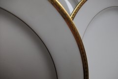 BAWO & DOTTER/ELITE WORKS LAUREL LEAF BAND-DINNER PLATE  ..... http://jaapiesfinechinastore.com