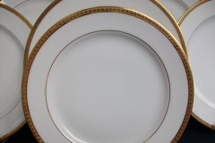 BAWO & DOTTER/ELITE WORKS LAUREL LEAF BAND- SALAD PLATE  ..... http://jaapiesfinechinastore.com