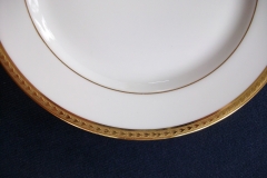 BAWO & DOTTER/ELITE WORKS LAUREL LEAF BAND- SALAD PLATE  ..... https://www.jaapiesfinechinastore.com