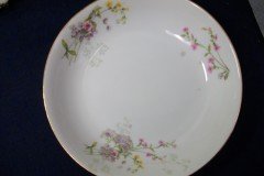 BAWO & DOTTER PURPLE ASTER & YELLOW/ PINK FLOWERS-COUPE SOUP BOWL  7 1/2" ..... http://jaapiesfinechinastore.com