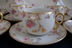 BAWO & DOTTER (ELITE WORKS) SCATTERED FLOWERS-  BOWL CUP & SAUCER   .....   https://www.jaapiesfinechinastore.com