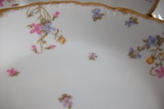 BAWO & DOTTER  (ELITE WORKS) SCATTERED FLOWERS-  COUPE SOUP BOWL   .....   https://www.jaapiesfinechinastore.com