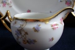 BAWO & DOTTER (ELITE WORKS) SCATTERED FLOWERS- CREAMER  6oz  .....   http://jaapiesfinechinastore.com