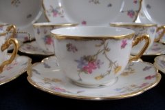 BAWO & DOTTER (ELITE WORKS) SCATTERED FLOWERS- CUP & SAUCER   .....   http://jaapiesfinechinastore.com