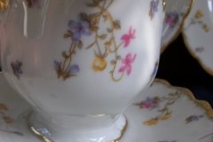BAWO & DOTTER (ELITE WORKS) SCATTERED FLOWERS-GRAVY BOAT with ATTACHED UNDERPLATE  .....   http://jaapiesfinechinastore.com