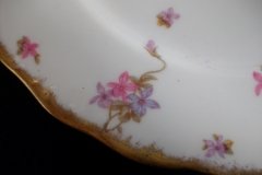 BAWO & DOTTER SCATTERED FLOWERS- LUNCH PLATE