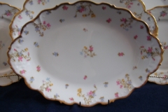 BAWO & DOTTER (ELITE WORKS) SCATTERED FLOWERS- MEDIUM SERVING  PLATTER  13  7/8" ..... https://www.jaapiesfinechinastore.com