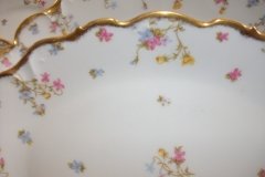 BAWO & DOTTER (ELITE WORKS) SCATTERED FLOWERS- MEDIUM SERVING  PLATTER  13  7/8" ..... http://jaapiesfinechinastore.com