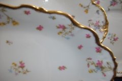 BAWO & DOTTER (ELITE WORKS) SCATTERED FLOWERS- MEDIUM SERVING  PLATTER  13  7/8" ..... http://jaapiesfinechinastore.com