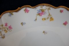 BAWO & DOTTER (ELITE WORKS) SCATTERED FLOWERS- MEDIUM SERVING  PLATTER  13  7/8" ..... http://jaapiesfinechinastore.com