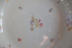 BAWO & DOTTER  (ELITE WORKS) SCATTERED FLOWERS- OPEN SERVING BOWL 9 3/8" .....   http://jaapiesfinechinastore.com