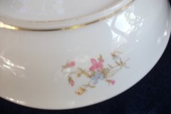 BAWO & DOTTER  (ELITE WORKS) SCATTERED FLOWERS- OPEN SERVING BOWL 9 3/8" .....   http://jaapiesfinechinastore.com