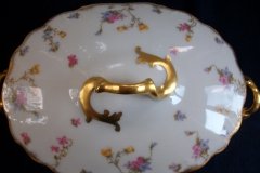 BAWO & DOTTER  (ELITE WORKS) SCATTERED FLOWERS- OVAL COVERED SERVING BOWL .....   http://jaapiesfinechinastore.com
