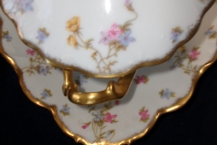 BAWO & DOTTER  (ELITE WORKS) SCATTERED FLOWERS- OVAL COVERED SERVING BOWL .....   https://www.jaapiesfinechinastore.com