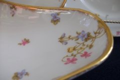 BAWO & DOTTER (ELITE WORKS) SCATTERED FLOWERS- RELISH  DISH  .....   http://jaapiesfinechinastore.com