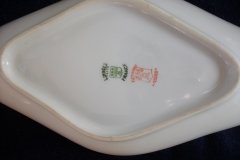 BAWO & DOTTER (ELITE WORKS) SCATTERED FLOWERS- RELISH  DISH  .....   http://jaapiesfinechinastore.com