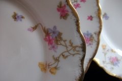BAWO & DOTTER (ELITE WORKS) SCATTERED FLOWERS- SALAD  PLATE ..... http://jaapiesfinechinastore.com